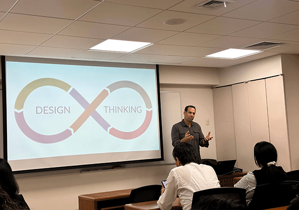 egresados cayetano taller design thinking