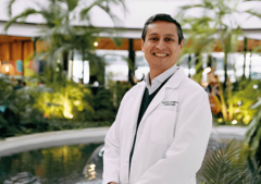 Egresado de la Facultad de Medicina, Dr. Alan Juárez: “(Nuestros) grandes maestros nos enseñaron los que es humildad y profesionalidad”