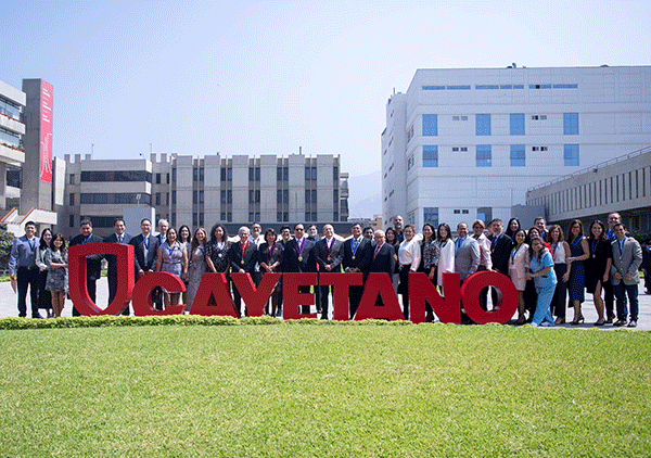 egresados-cayetano-faest-aniversario-1