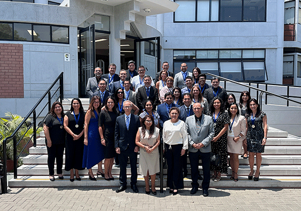 egresados-cayetano-faest-aniversario